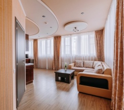 Апартаменты с кухней в Монарх