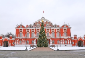 Отель Petroff Palace в Москве