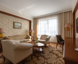 Двухместный люкс двуспальная кровать в President Hotel Minsk