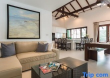 Вилла с 6 комнатами beachfront в The Secret Beach Villa