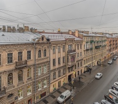 Стандартная трехместная студия с видом на Рубинштейна в Соло Апарт Невский