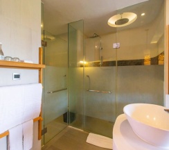 Двухместный номер Deluxe с видом на море 2 отдельные кровати в Crest Resort & Pool Villas