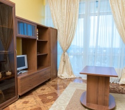 Люкс с балконом в Оазис