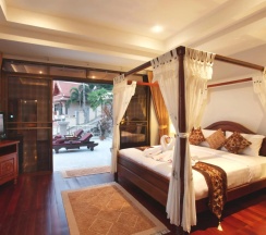 Pool Villa Thai Style с 4 спальнями в Вилла Kata Sea View