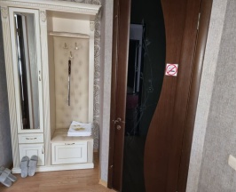 Трёхместный полулюкс в Сабур