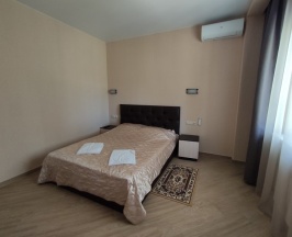 Стандарт улучшенный в Афина