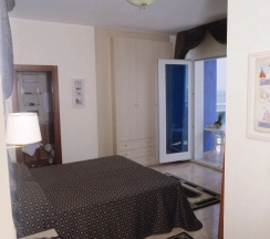 Номер Standard с видом на парк в Hotel Caravelle & Minicaravelle