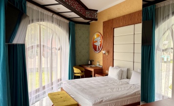 RAPHAEL в Malakhovka Palace