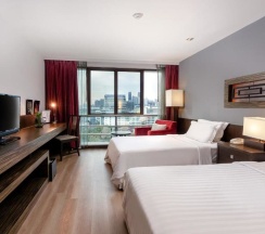 Двухместный номер Deluxe двуспальная кровать в A-One Bangkok Hotel