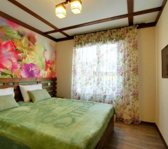 № 6, 11 КЛАССИКА, 13 ДАЧА. Четырехместный двухкомнатный номер в Smile