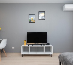 Апартаменты студия Горчица ApartaMIA в Семейный уголок