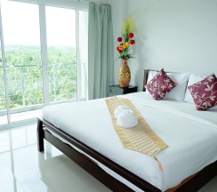 Люкс с балконом в Krabi Hipster Hotel