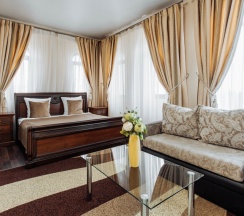 Студия с балконом и с видом на море в Дом Москвы