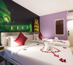 Двухместный номер Superior двуспальная кровать в The AIM Patong Hotel