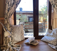 Трехместный номер с террасой в Old boys