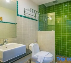 Двухместный номер Superior с видом на бассейн двуспальная кровать в Baan Huen Phen