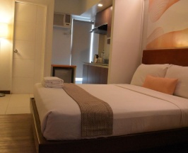 Двухместный номер Superior двуспальная кровать в H Hotels - Metro North Uno