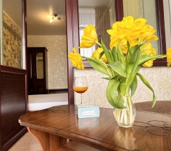 5ти местный комфорт-плюс с видом на бассейн в Эргес