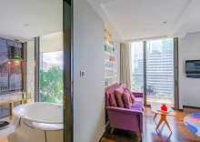 Четырёхместный номер Premium в Hotel Indigo Bangkok Wireless Road, an IHG Hotel