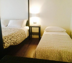 Трёхместный номер Standard в Moira Rooms