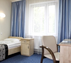 Трёхместный номер с 2 комнатами в Отель Ист тайм