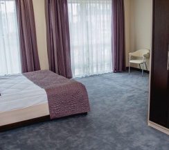 Номер полулюкс комфорт в Alex Aqua Hotel