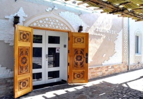 Отель Sunrise Caravan Stay в Ташкенте