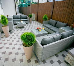 Улучшенный двухместный номер с кроватью "King-size" и балконом в Hotel La V