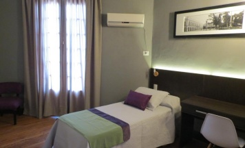 Четырёхместный номер Standard в Gran Rex Hotel