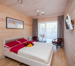 Дом 4 номера с залом в Pine Land