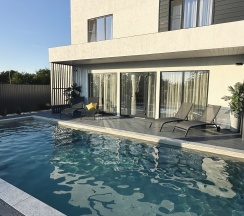 Дом в Elephant Homd