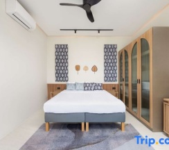 Вилла в Вилла Plunge Modern 2-Bedroom with Private Pool