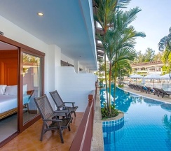 Номер Grand с видом на бассейн в Arinara Beach Resort Phuket
