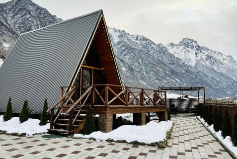 Верхняя Балкария: Коттедж Solthomee