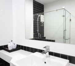 Семейный номер Standard с балконом в Anna-Nava Pakkret Hotel
