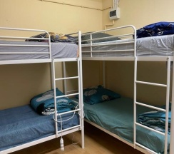 Кровать в общем номере в Hostel POPLAWOK