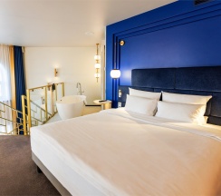 Номер Suite Amur с двуспальной кроватью в Mercure