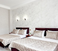 Стандарт в Greek house