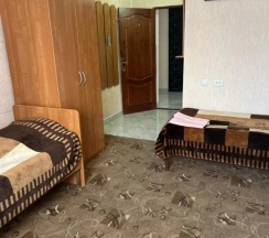 Трёхместный номер c 1 комнатой в Эсен