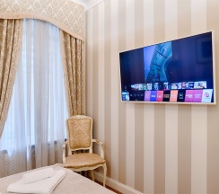 [12] Изысканные апартаменты у Дворцовой площади с кондиционером | ул. Б.Морская, 34 в Darooms