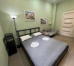 Двухместный с большой кроватью УЛУЧШЕННЫЙ в Живи и путешествуй