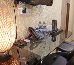 Улучшенный номер с большой круглой кроватью в Скайвью сити