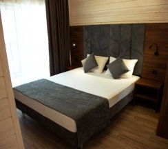 Люкс с балконом в Изба