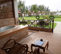 Двухместный номер с джакузи Grand Deluxe двуспальная кровать в The Sunset Beach Resort Koh Kho Khao