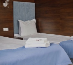 Трёхместный номер Улучшенный с видом на горы в Grand Terskol