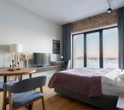 Deluxe студия с видом на реку в Sv Loft Apart