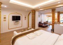 Двухместный люкс Royal 2 отдельные кровати в One Dhatu Ayutthaya Premium Homestay