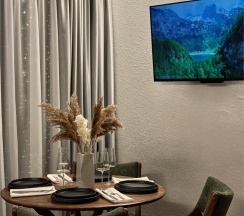 Дом «DOUBLE» с банным чаном на террасе в Luxe House