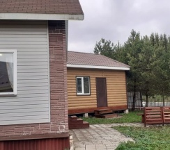 Семейный коттедж с красивым видом из окна в Веселый бобер