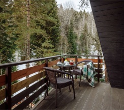 Villa Premier в Mairi